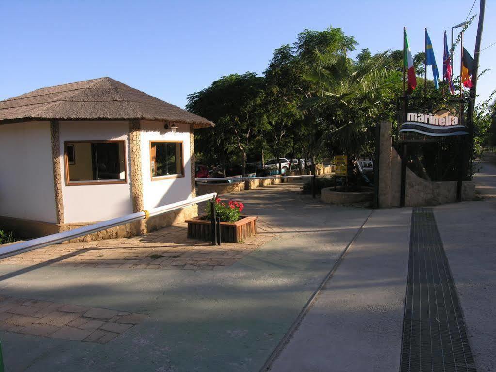 Villaggio Marinella Direttamente Sul Mare Isola Di Capo Rizzuto ภายนอก รูปภาพ